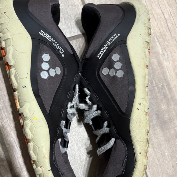 Vivo barefoot Black and Gray Men's Athletic Shoes - Picture 4 of 8